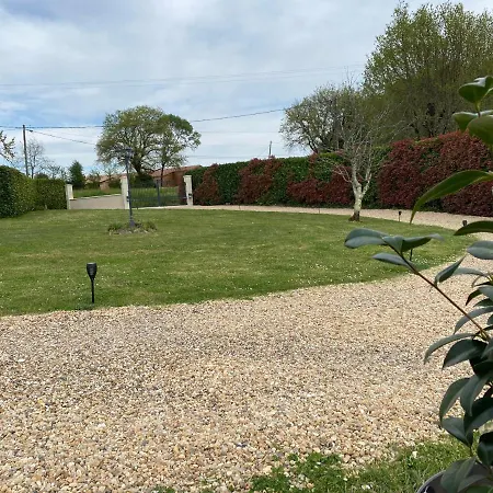 3 Etoiles Avec Piscine Dordogne *