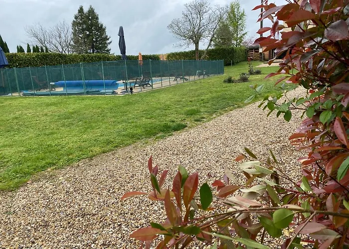 Dordogne 11 Personnes Piscine
